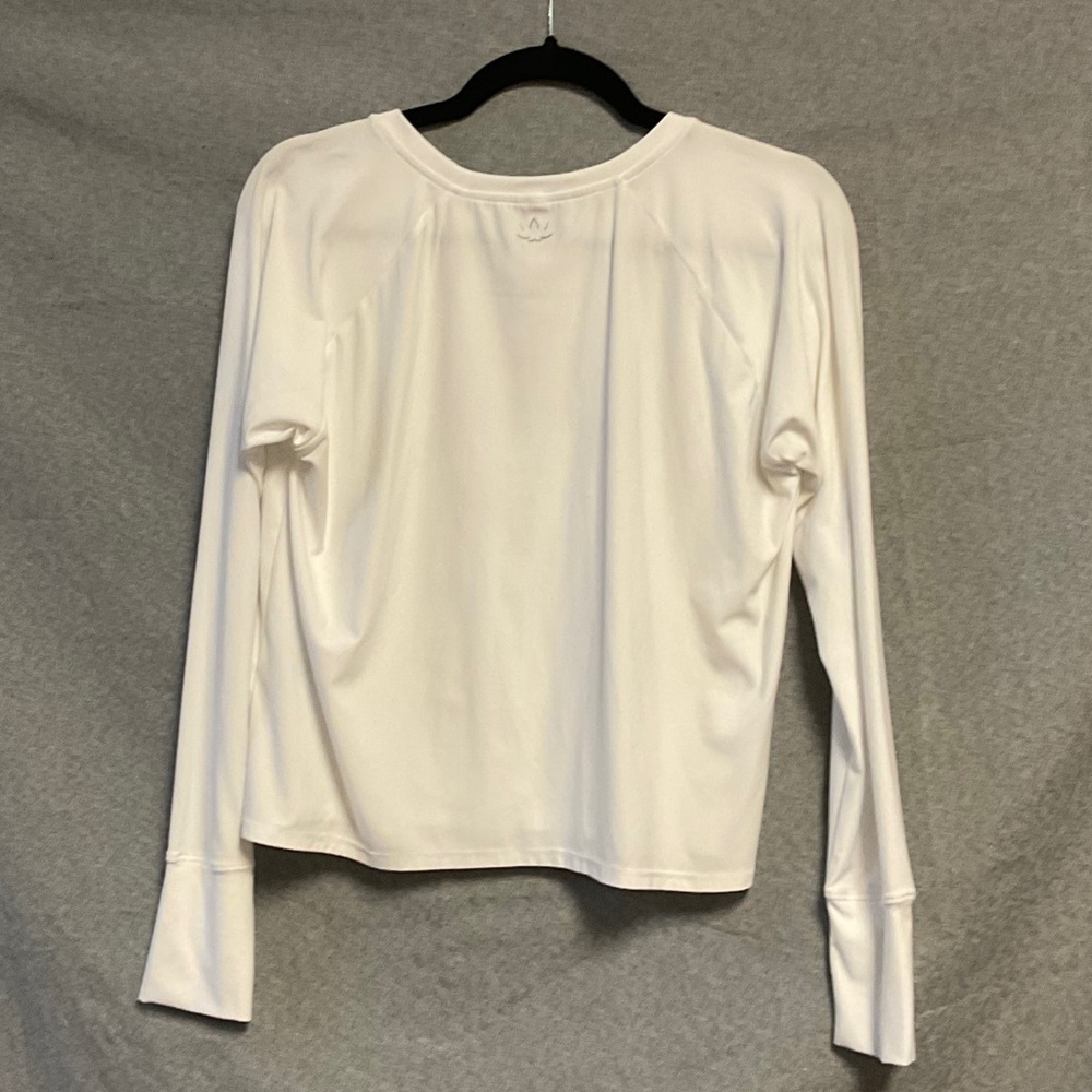 Beyond Yoga Cream Long Sleeve Top - Picture 6 of 7